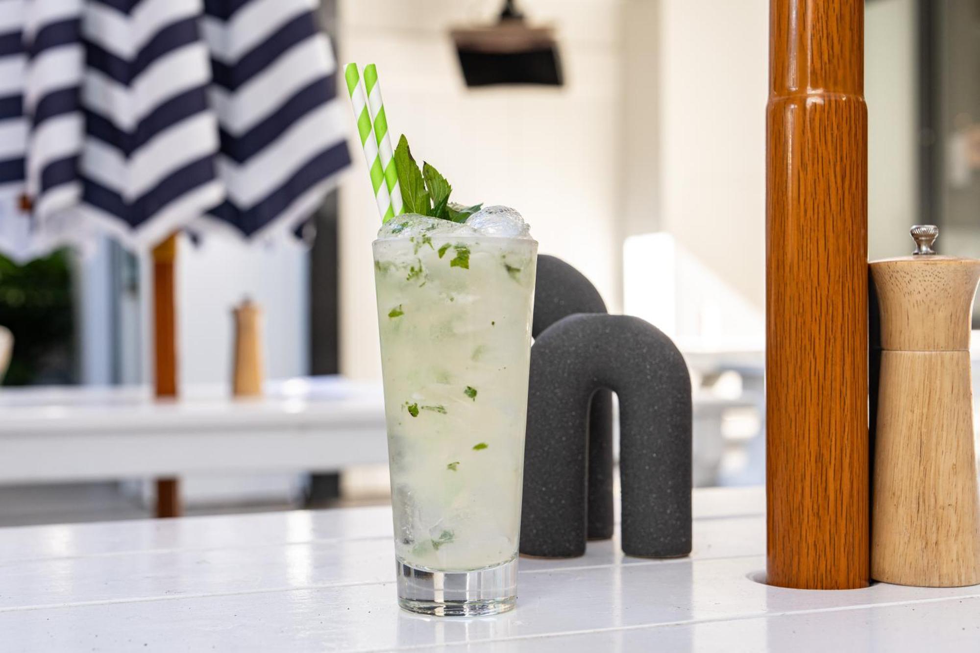 Mill Hotel Milperra Panania Zewnętrze zdjęcie